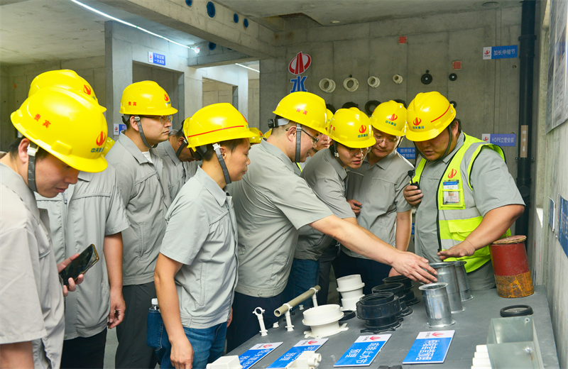 为进一步推进优质客户高效履约，提升交付品质、达成客户满意，2025年6月25日，创世大发建设集团在上海组织召开2025年越秀地产、华润置业客户履约推进会。